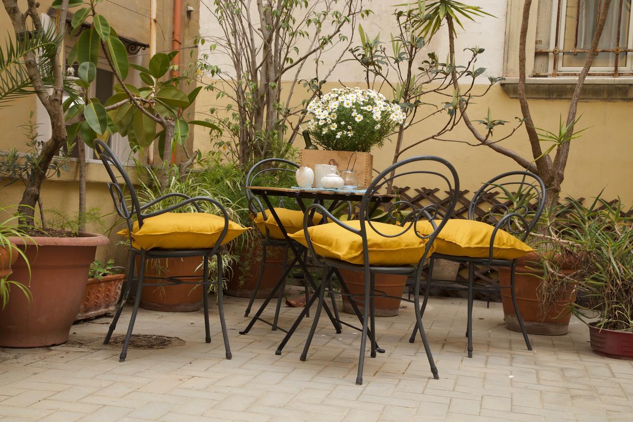 La Terrazza Di Dante Acomodação com café da manhã Nápoles Exterior foto